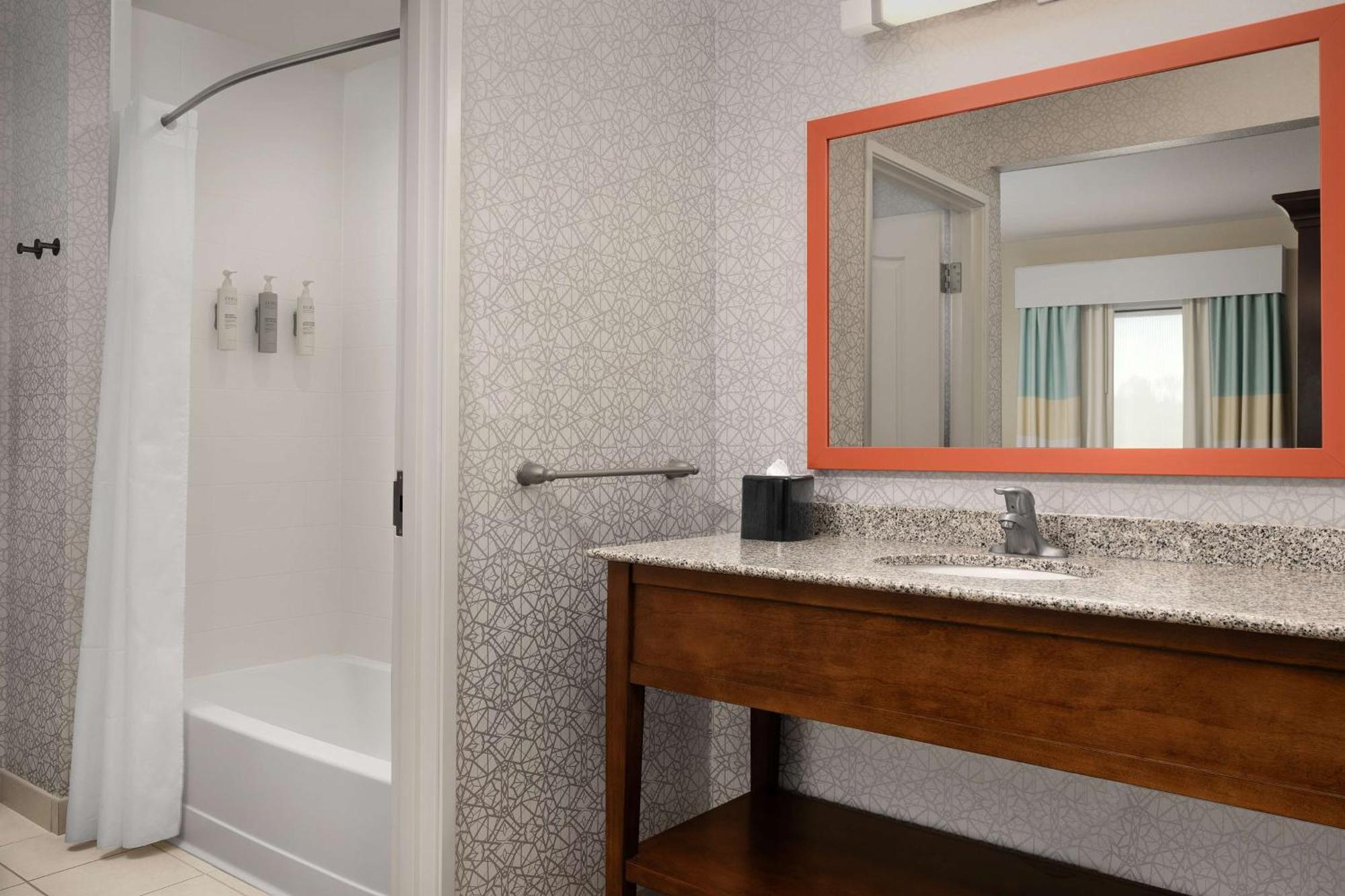 Hampton Inn & Suites Huntsville Research Park Area Ngoại thất bức ảnh