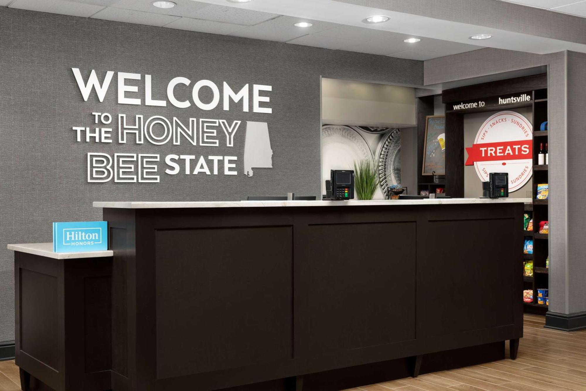 Hampton Inn & Suites Huntsville Research Park Area Ngoại thất bức ảnh